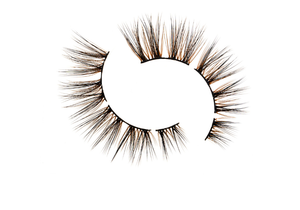 The Rise of DIY Lash Extensions: Revolutionizing Home Beauty Routines